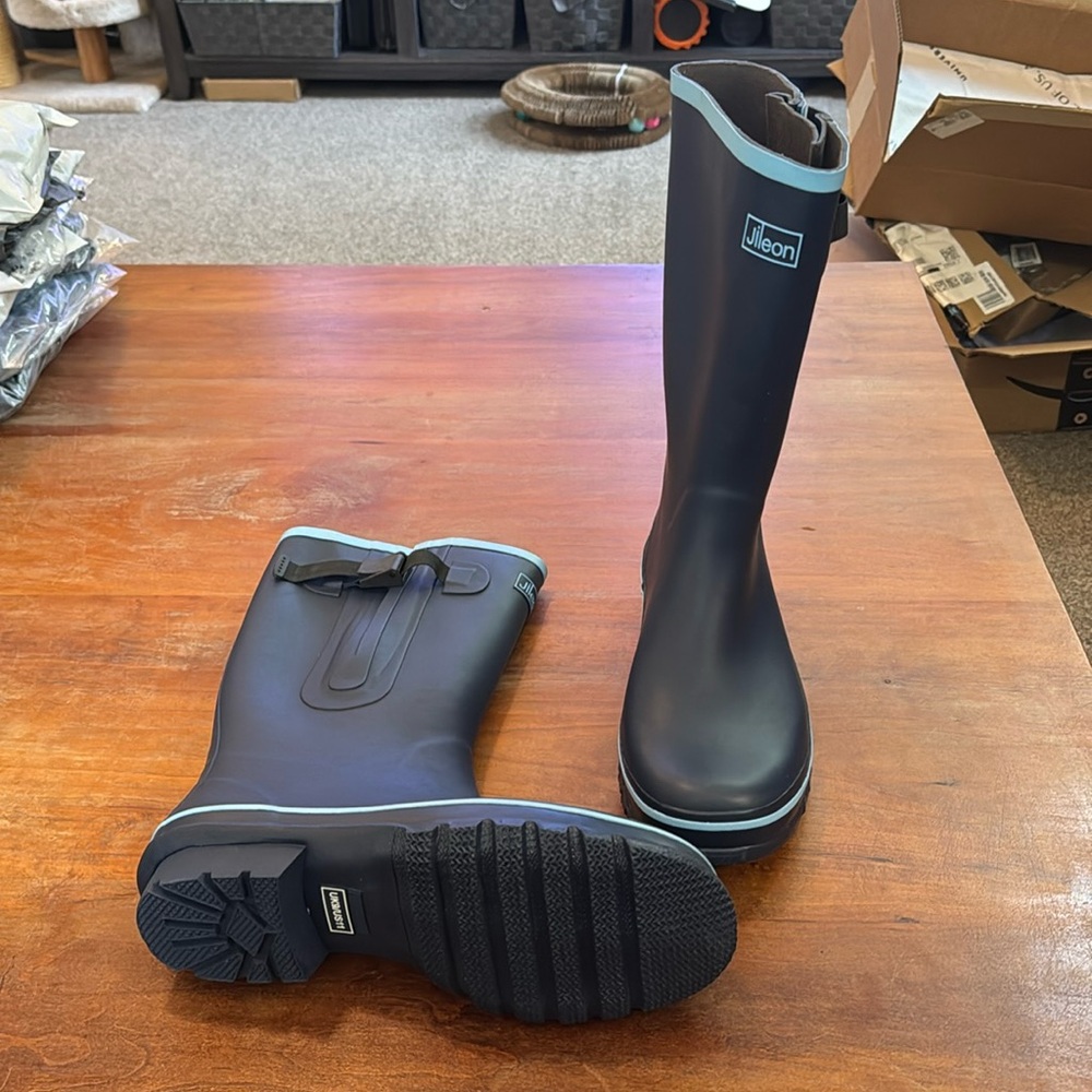 Jileon Wide Calf Durable Rubber Rain boots US 11